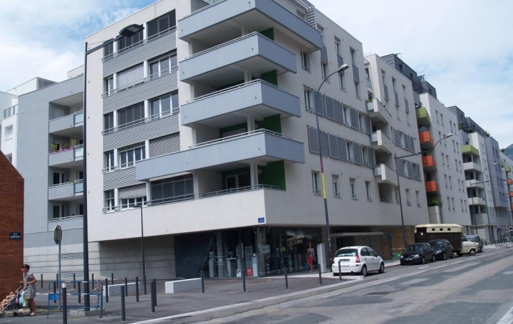 Alpes immobilier : Appartement | GRENOBLE (38000) | 42 m2 | 589 € 