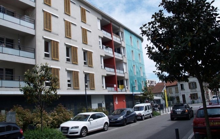 Alpes immobilier : Appartement | GRENOBLE (38000) | 65 m2 | 847 € 