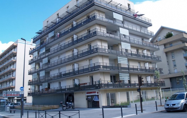 Alpes immobilier : Appartement | GRENOBLE (38100) | 74 m2 | 1 106 € 