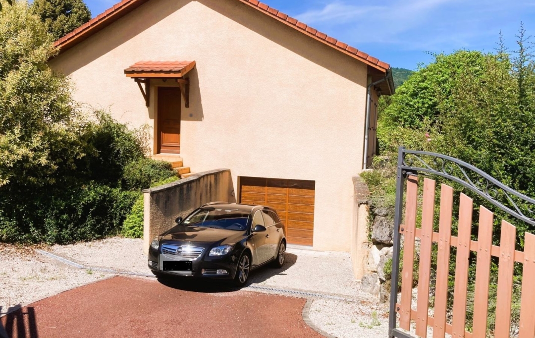 Alpes immobilier : Maison / Villa | VOIRON (38500) | 105 m2 | 450 000 € 
