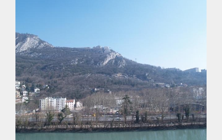 Alpes immobilier : Appartement | GRENOBLE (38000) | 60 m2 | 802 € 