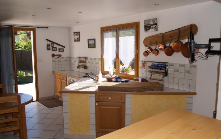 Alpes immobilier : Appartement | POMMIERS-LA-PLACETTE (38340) | 112 m2 | 650 € 